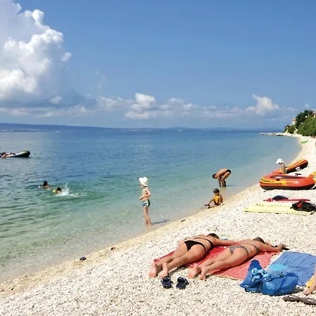 아파트 In Mali Rat